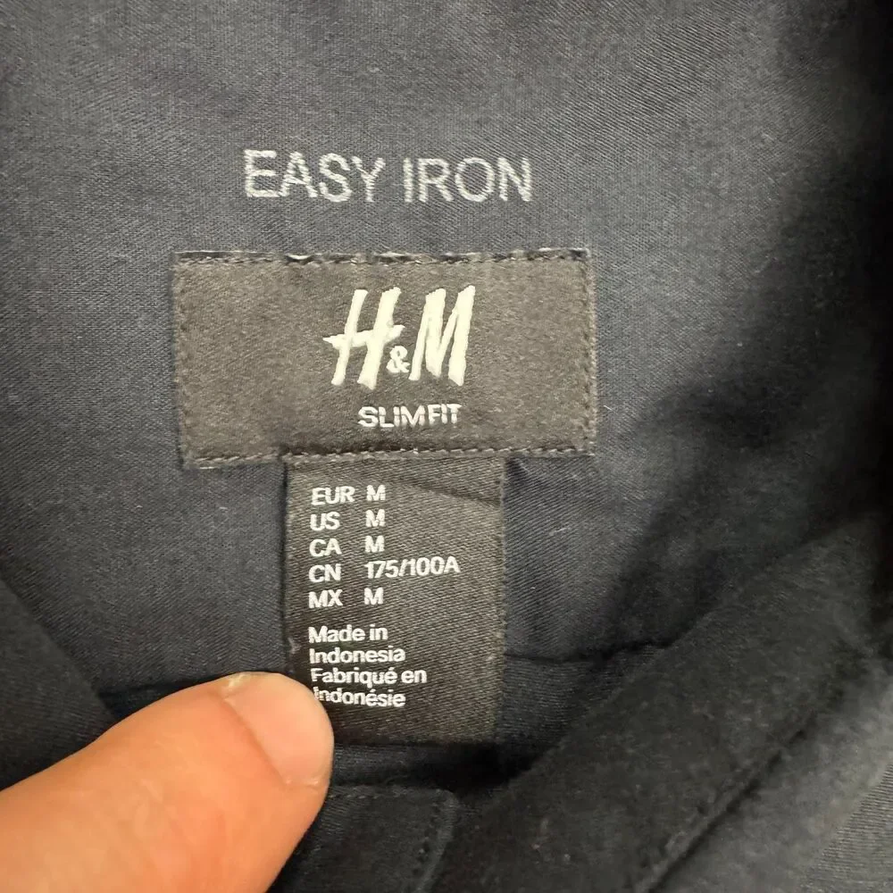 H&M Slim Fit Easy Iron Dress Shirt Mens Medium Black Long Sleeve Classic Work